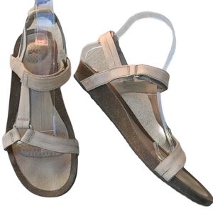 Teva Ysidro Universal Sandals | 8.5